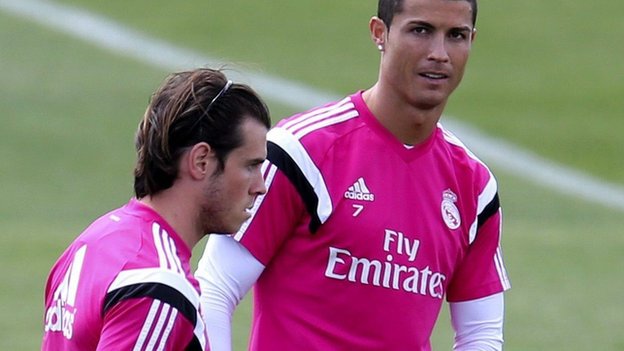 Sevilla v Real Madrid