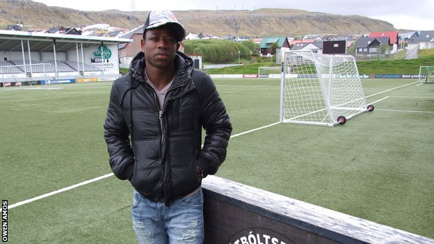 Perché gli stranieri che giocano nelle Isole Faroe