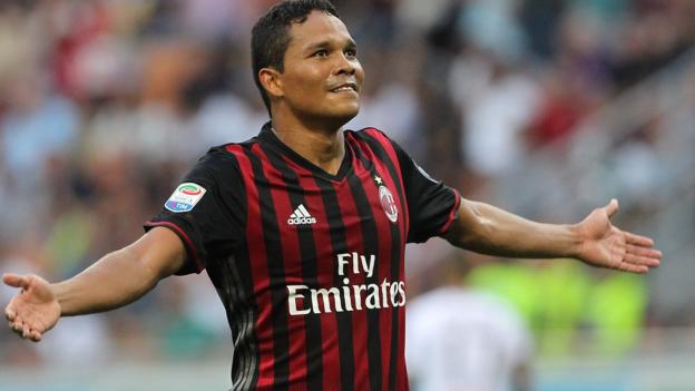 Bacca colpisce tripletta a Milano drammatica vittoria