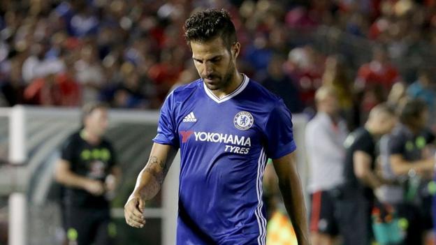 Cesc Fabregas: Centrocampista respinge le affermazioni di un busto-up con il manager Antonio Conte