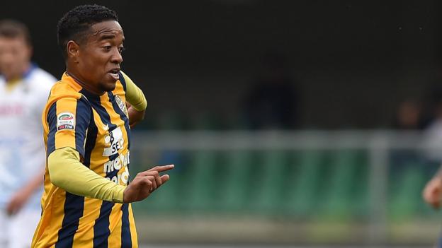 Urby Emanuelson: Segno di Sheffield Mercoledì Paesi Bassi internazionale