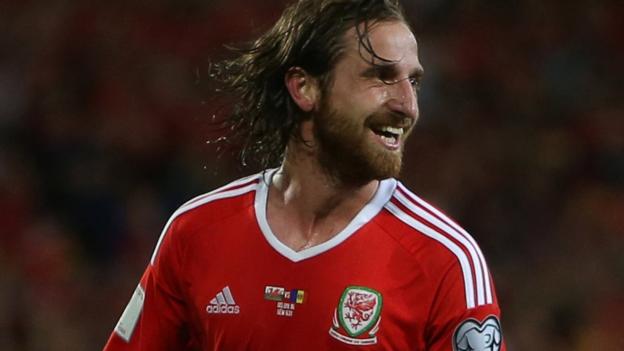 Joe Allen: Welsh centrocampista Stoke City ‘dovuto andare’ da Liverpool